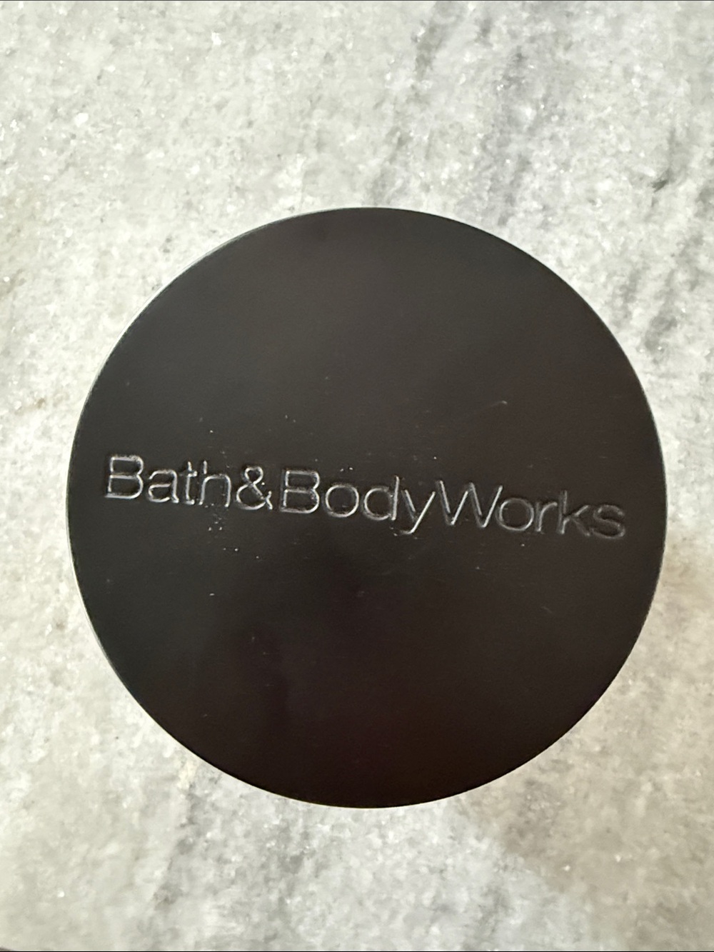 Bath and body works “into the night” scented 3 wick candle - Picture 3 of 6